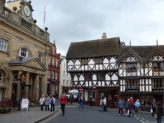 Middle of Ludlow town