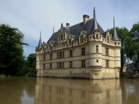 The fairytale chateau of Azay-le-Rideau. I could live here.