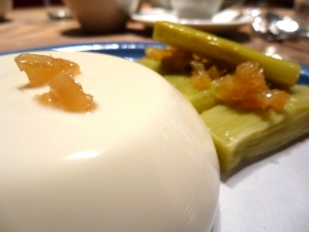Almond pannacotta - why haven't I had this before?