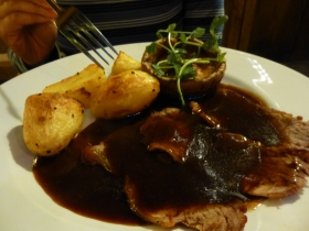 My beef with the beef - even a-swim in gravy you can see it's grey